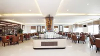 Grand Asia Hotel - Parking