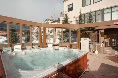 Mountain House, A Vail Resorts Property