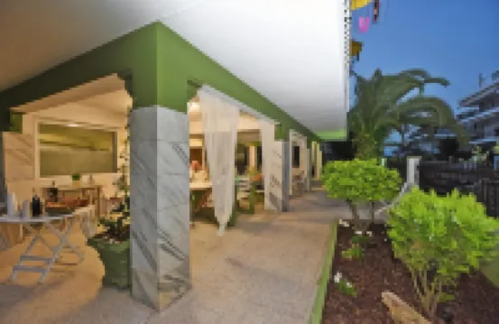 Dionisos Elia Hotels in Nea Propontida