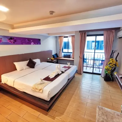 โรงแรมสแกนเดีย บีช โรงแรมใกล้ร้านอาหารสาว 18
