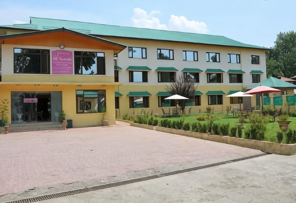 hotel overview picture