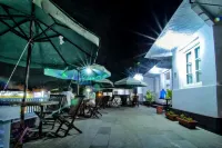Villa Victoria Cafe -  Holiday Villas