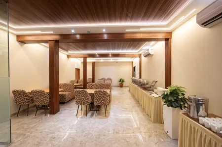 Hotel Afotel Mumbai-Near International Airport