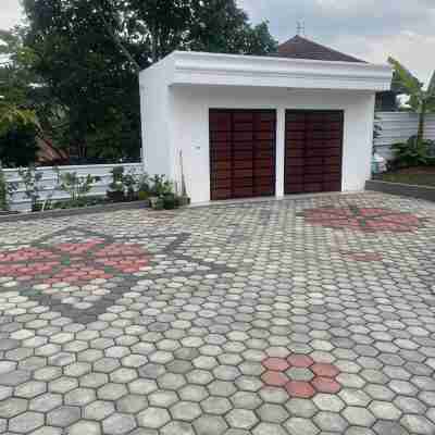 Villa Falenia City View 5 Bedrooms with Private Pool Others