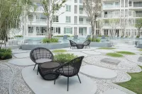 Summer Huahin Condo 2 Bedrooms Pool View Classic Room