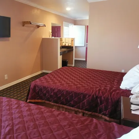 Sealamp Inn