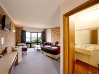 Kangaroo Island Seaside Inn Hotels in Kingscote