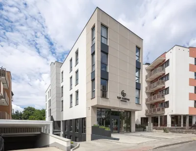 Top Garden Aparthotel