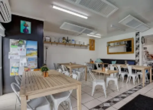 庫裏米內海灘假日公園酒店