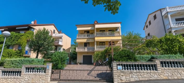 Apartment Nevelina Ξενοδοχεία στην πόλη Selce