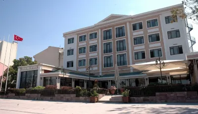 Buyuk Truva Hotel Hôtels à proximité de : Çanakkale Kordon