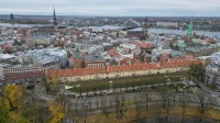 Baltic Amber in Diplomatic District & Free Parking
