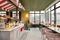 Ibis Styles Versailles Saint Quentin en Yvelines Hotel a Saint-Cyr-l'Ecole