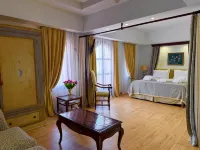 Le Convivial Luxury Suites & Spa
