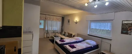 Apartment near Frankfurt / Wiesbaden: FewoEla1