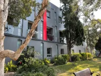 Best Western Plus Camperdown Suites Hotels in Camperdown