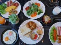 Wyndham Garden Bangkok Sukhumvit 42 Hotels near Ekkamai Eastern Bus Terminal
