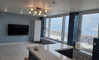 Yeongdeok Cheongsonghoe Snow Crab Pension