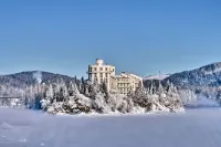 Korona Altaya Hotels in Mayminsky District