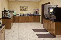 Country Inn & Suites by Radisson, Grand Rapids East, MI - Breakfast