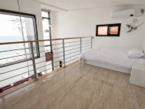 Uljin la Mer Pension Hotels in Uljin-gun