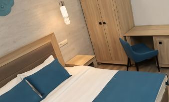 Enjoy Hotel Spb Hotel