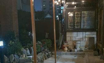 Gwangju Jangmiok Hanok Pension