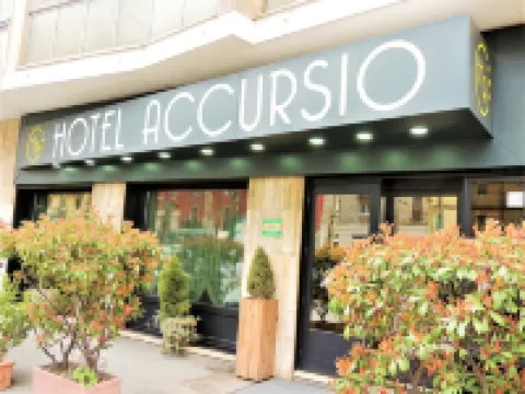 هوتل أكورسو Hotels near كيو تي أوتو