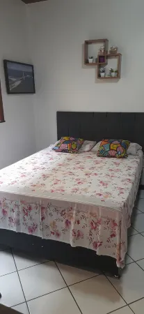 Apê Confortável, com Alexa. Ótima Localização Отели рядом с достопримечательностью «Ilhéus»