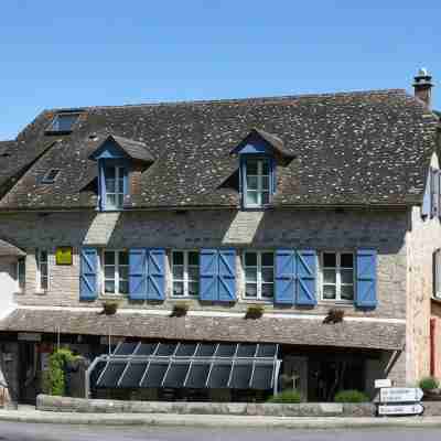 Logis Hôtel Restaurant L'Auberge du Château Hotel Exterior