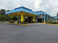 Days Inn by Wyndham Jacksonville Airport - sarapan
