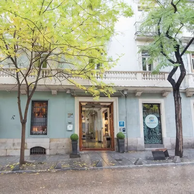 Petit Palace Wipton 精品酒店 之前稱為Icon Wipton 鄰近雷蒂羅的酒店