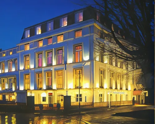 Carlton Ambassador Hotels in Hague