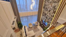 2BR Luxury Lower Penthouse in Mckinley West