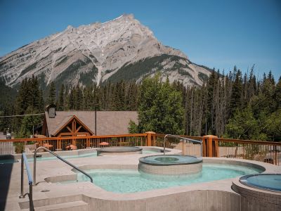 Otter Hotel
