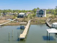 Paradise Waterfront Retreat – 5  | Elevator | Dock + Decks, Boat Access