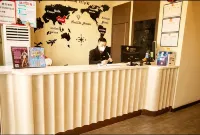 Home Inn · Huayi Select Hotel (Yinchuan Hedong Airport) - Wifi
