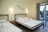 Konstantinos Hotel & Apartments 2 - Balkoner