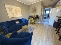 Cozy Court Street #3 Steps from Everything! - 3-Star