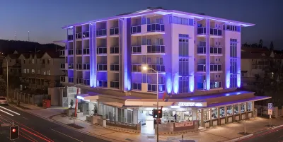 Jephson Hotel & Apartments Hotels near Toowong