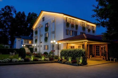 Hotel Meridien Riverfront