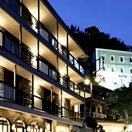 Kentrikon Hotel