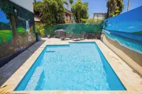 Les Guest House Apartment with Jacuzzi and Pool
