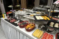 Port Rivoli Baku Hotel - 早餐