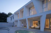 Asleep Hotel - مسبح