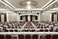 Starlight Resort Hotel
