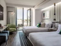 The Ray Hotel Delray Beach, Curio Collection by Hilton Hotels in Delray Beach