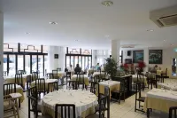 洛阿費雷列斯飯店 - 早餐
