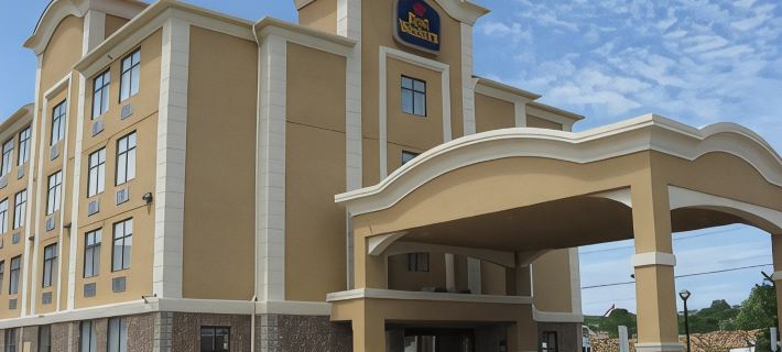 Best Western Plus Barrie Hotels in Simcoe County