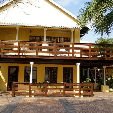 Leopard Tree Lodge